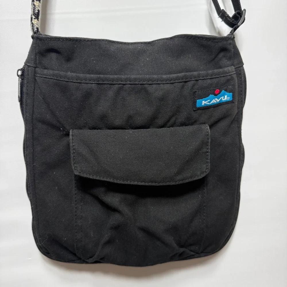 KAVU Keeper Crossbody Bag Black Canvas Rope Strap Purse Travel Messenger Handbag